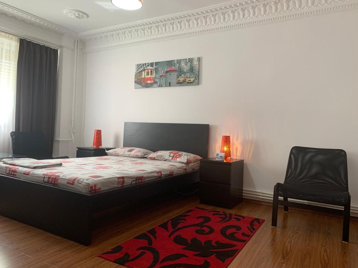 Alina Studio Apartment Galaţi Exterior foto