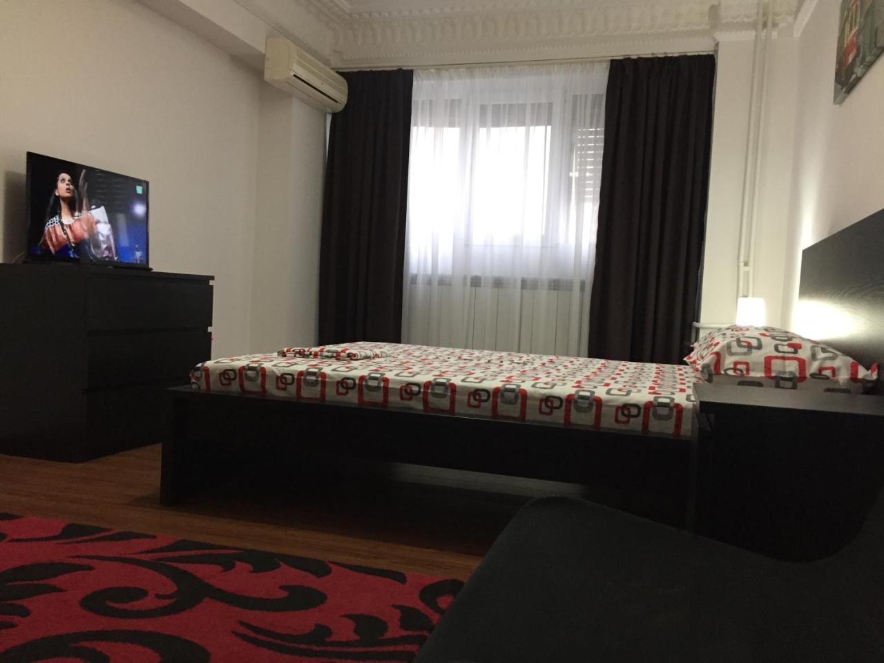 Alina Studio Apartment Galaţi Exterior foto