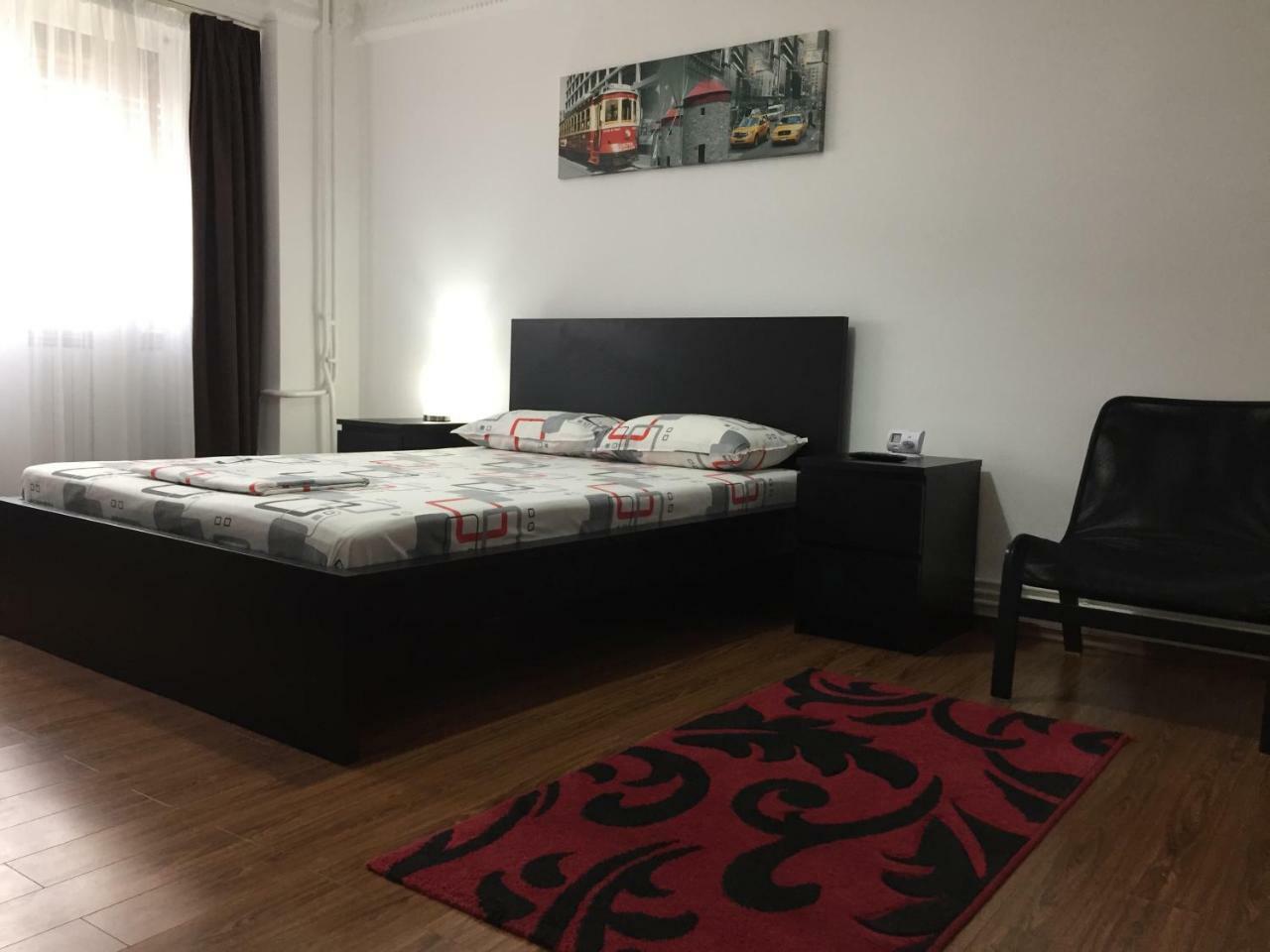 Alina Studio Apartment Galaţi Exterior foto